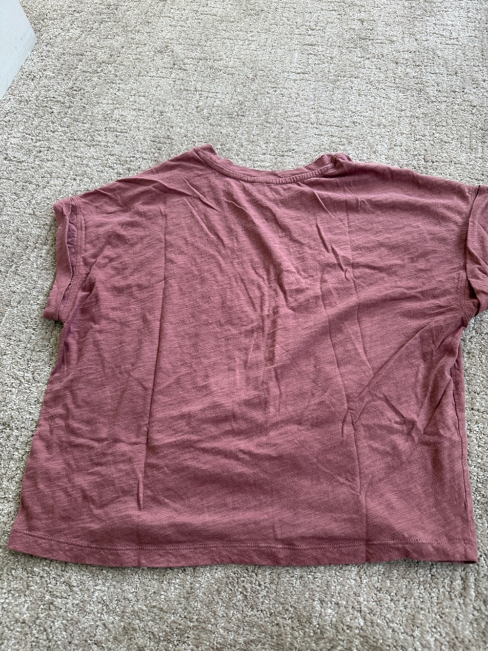 Vuori Women’s short sleeve tee size M - Picture 4 of 8
